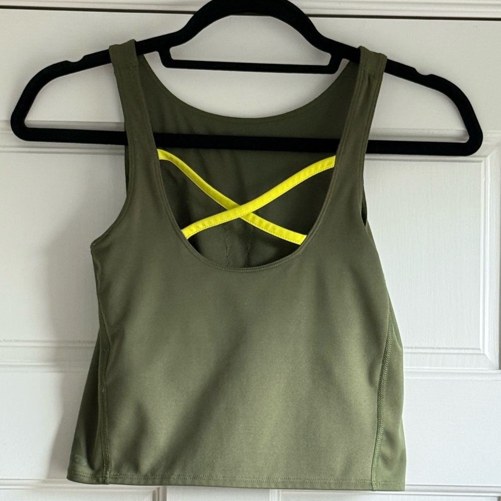 Adidas Wild Pine Crop Tank Bra | Size XS| Medium Support